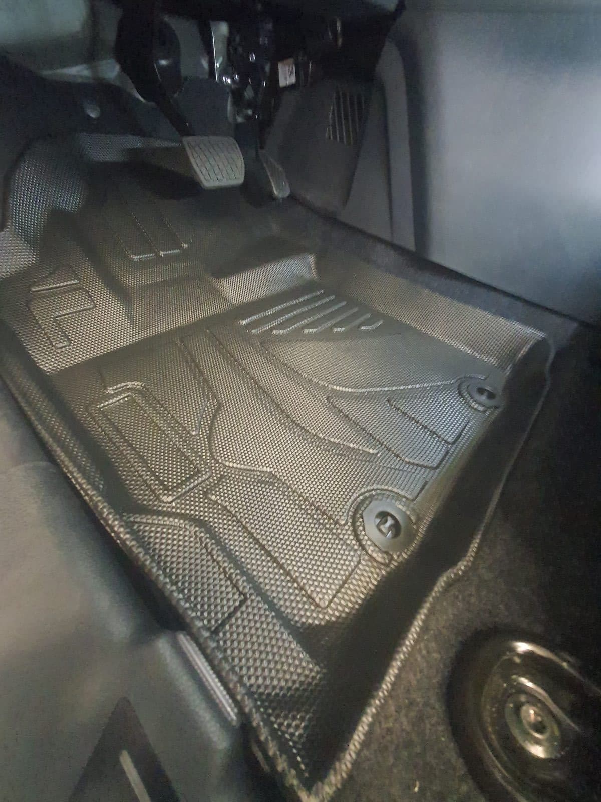 Tapete 3D Toyota Yaris Cross — foto 5